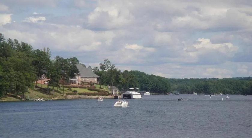 Holiday Inn Express Hotel And Suites Corinth By IHG