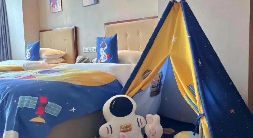 Bed in Nanchang Galactic Peace International Hotel