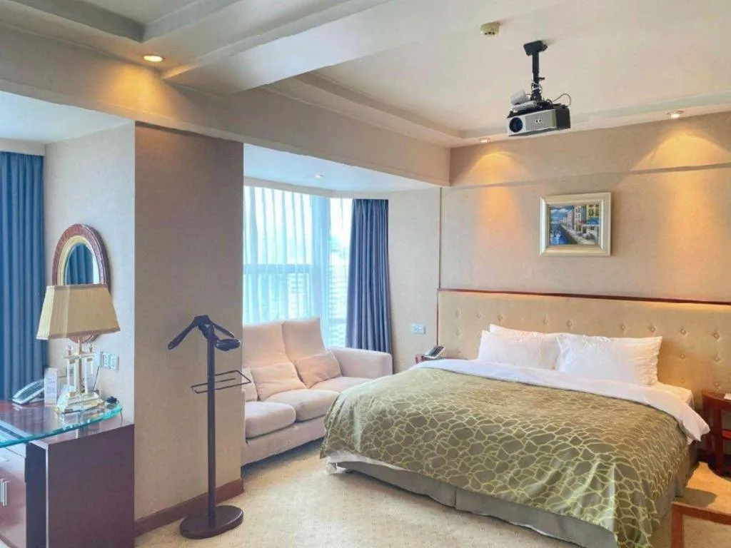 Bed in Nanchang Galactic Peace International Hotel