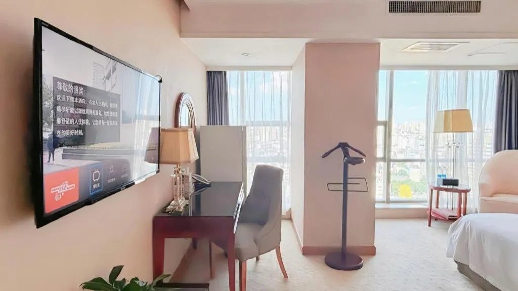 Bed in Nanchang Galactic Peace International Hotel