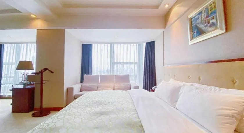 Bed in Nanchang Galactic Peace International Hotel