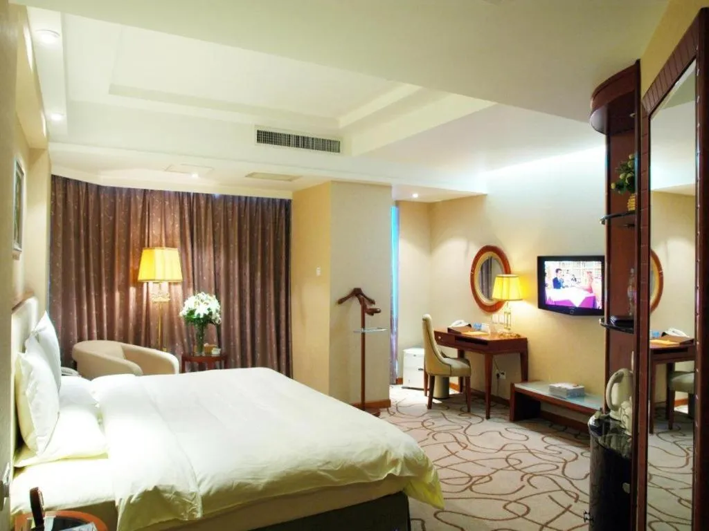 Bed in Nanchang Galactic Peace International Hotel