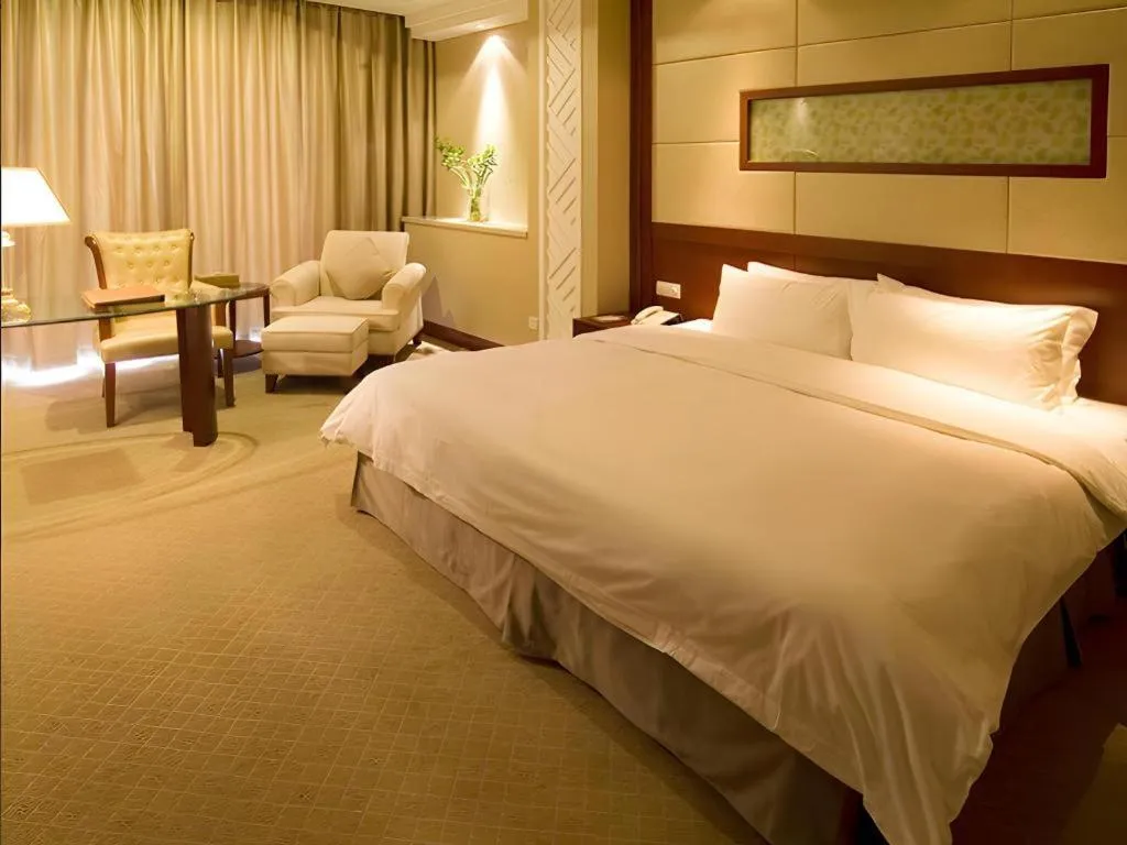 Bed in Nanchang Galactic Peace International Hotel