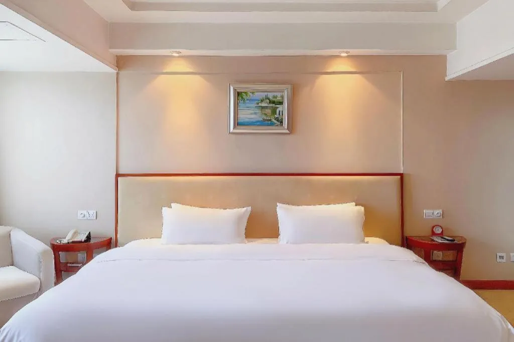 Bed in Nanchang Galactic Peace International Hotel