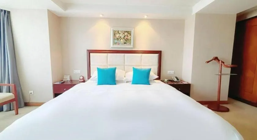 Bed in Nanchang Galactic Peace International Hotel