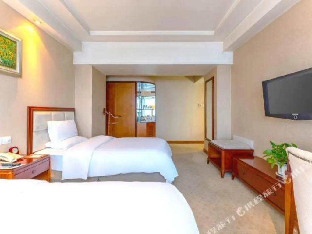 Bed in Nanchang Galactic Peace International Hotel
