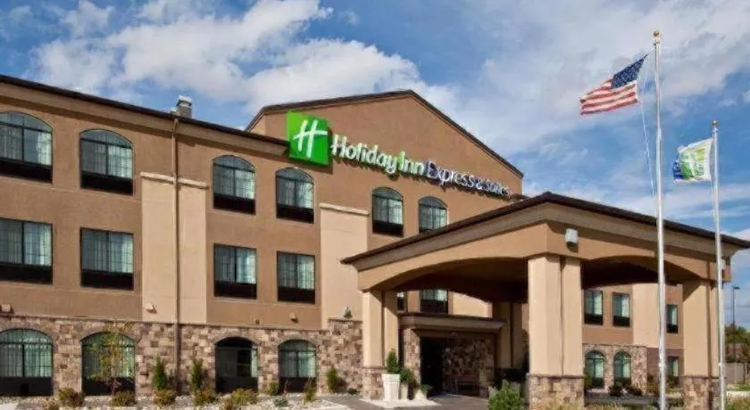 Holiday Inn Express Hotel & Suites Grand Island By IHG