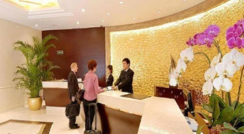 Golden Eagle Summit Hotel Downtown