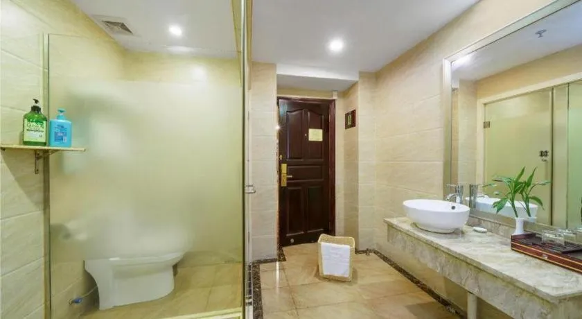 Sun Island Holiday Hotel