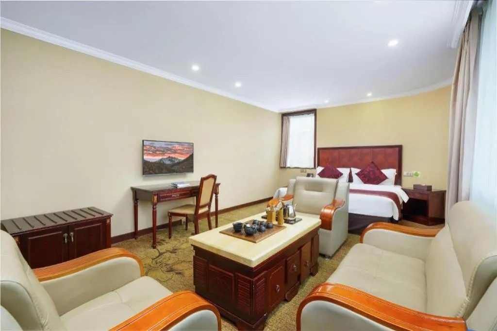 Bed in Sun Island Holiday Hotel