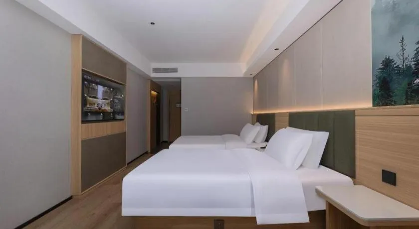 Bed in GreenTree Inn Suzhou Wuzhong