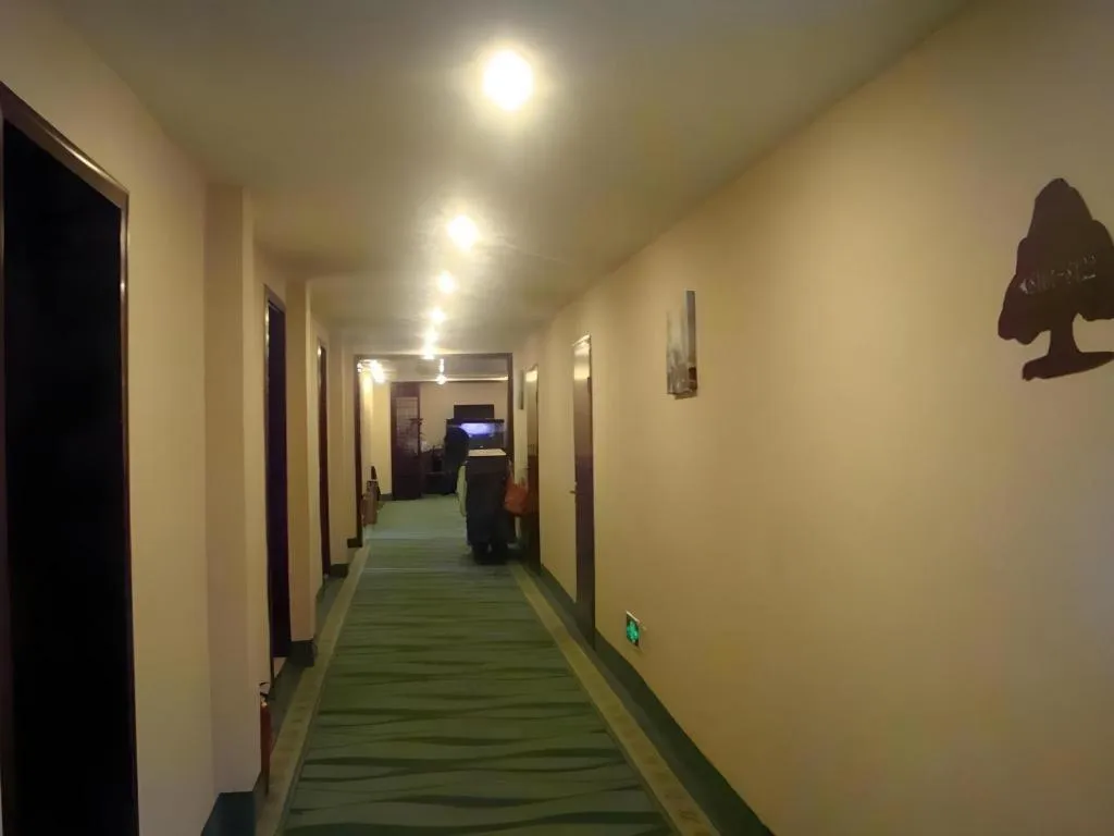 GreenTree Inn Beijing Dongcheng District Wangfujin South Luogu Lane Houhai Express Hotel