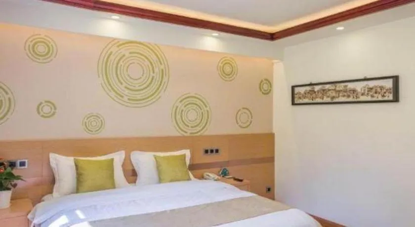 Bed in GreenTree Inn Beijing Dongcheng District Wangfujin South Luogu Lane Houhai Express Hotel