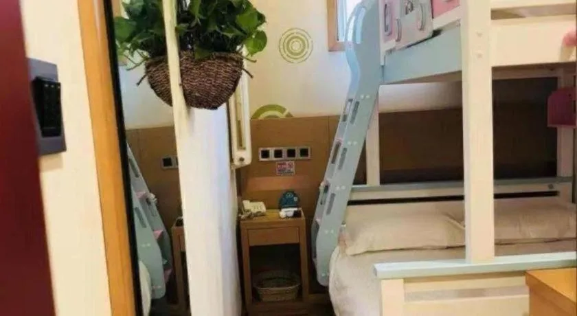 GreenTree Inn Beijing Dongcheng District Wangfujin South Luogu Lane Houhai Express Hotel