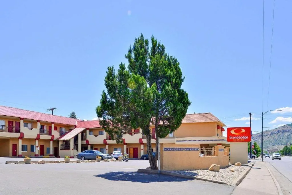 Econo Lodge Inn & Suites Durango