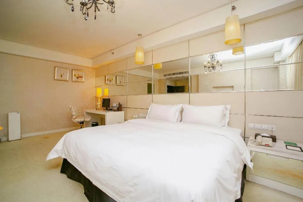 Bed in Changsha Hopesky Hotel