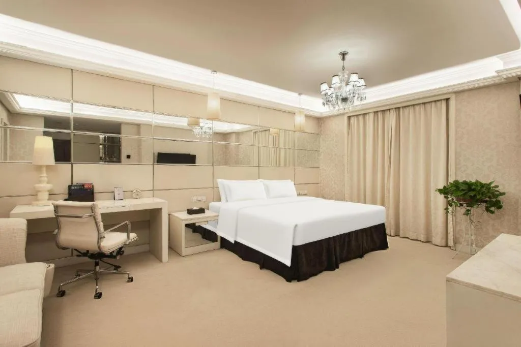 Bed in Changsha Hopesky Hotel