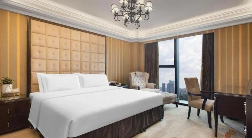 Bed in Changsha Hopesky Hotel