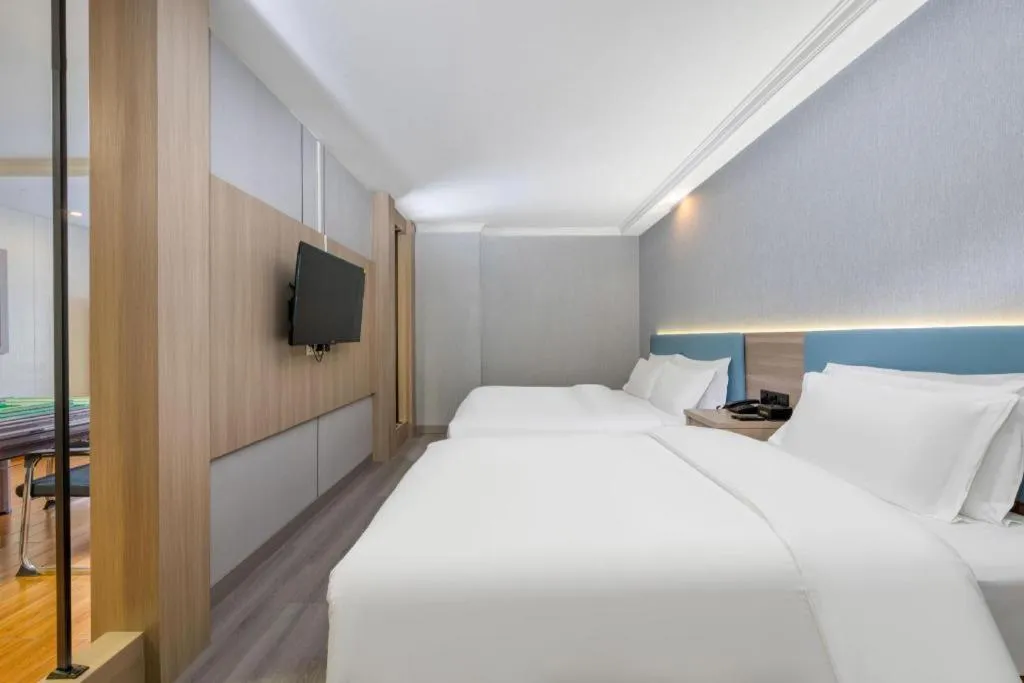 Bed in GreenTree Inn Hotel - Nantong Hongming Plaza