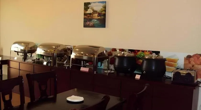 GreenTree Inn YiZheng Zhenzhou East Road