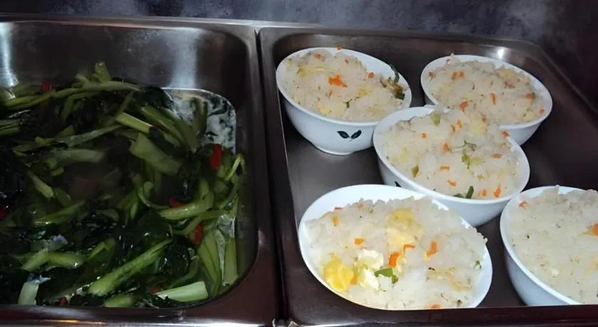 GreenTree Inn YiZheng Zhenzhou East Road