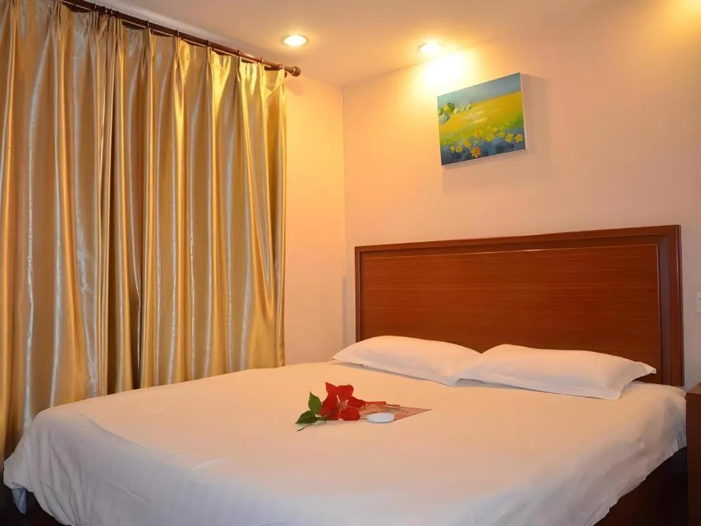 Bed in GreenTree Inn Shanghai Xupu Bridge Hotel