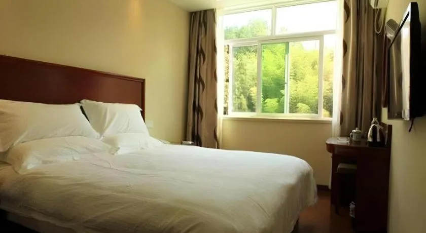 Bed in GreenTree Inn Tangshan Yuhua Road