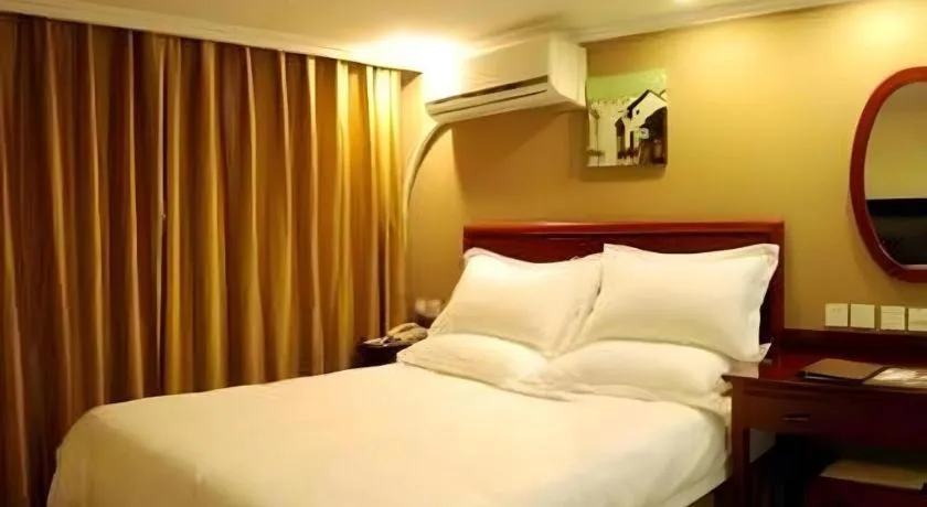 Bed in GreenTree Inn Tangshan Yuhua Road
