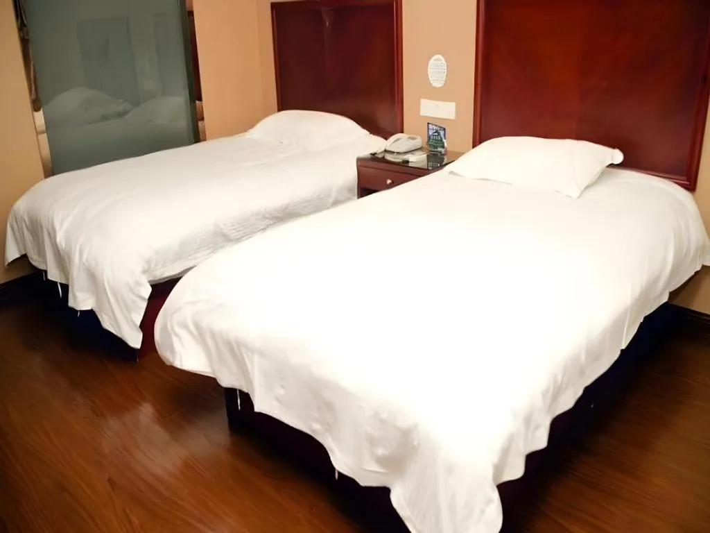 Bed in GreenTree Inn Tangshan Yuhua Road