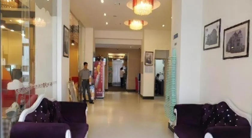 Jinjiang Inn Qingdao Wuxi Square Nanjing Road Metro Station