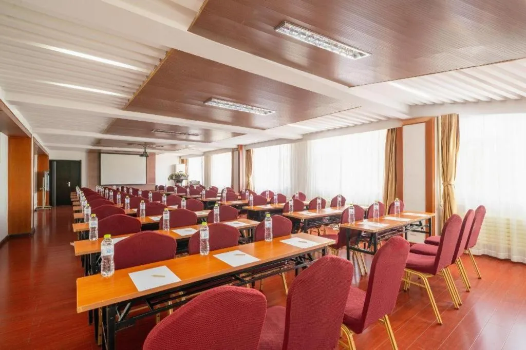 GreenTree Inn Yantai Xingfu Road Marina Plaza Express Hotel