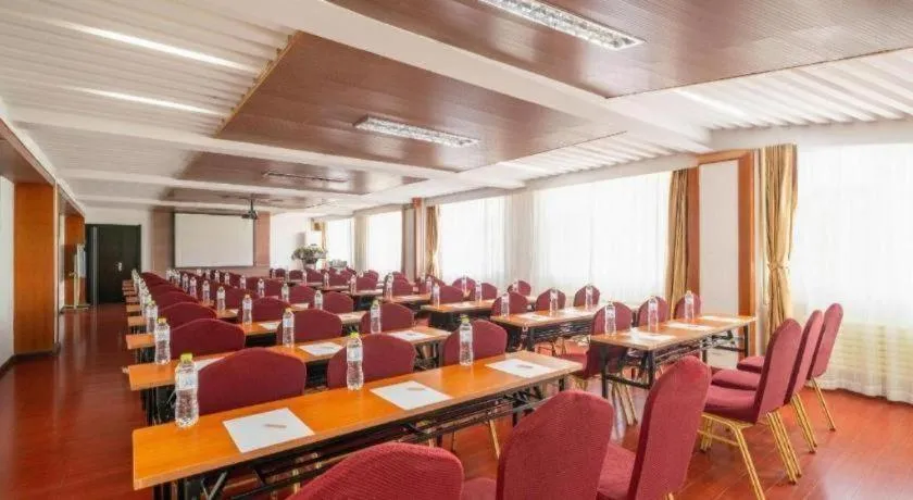 GreenTree Inn Yantai Xingfu Road Marina Plaza Express Hotel