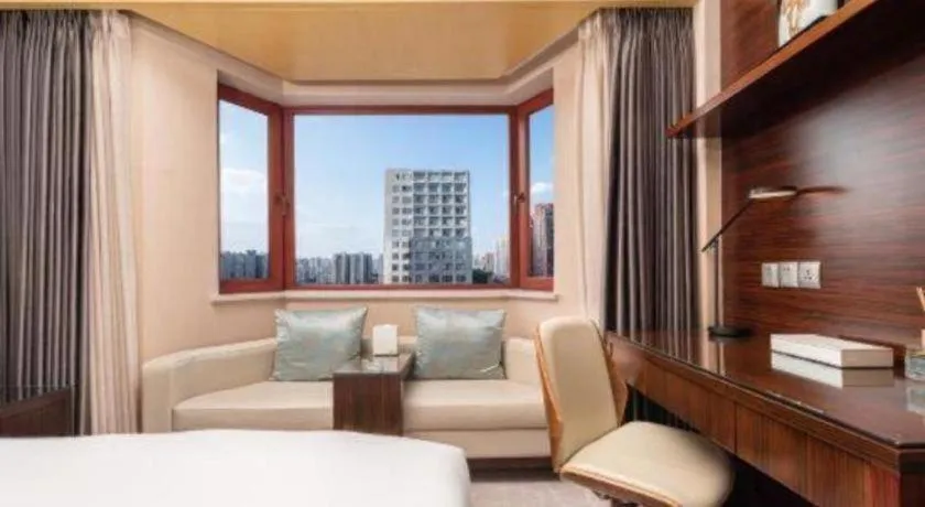 Bed in Shijiazhuang International Building Hotel