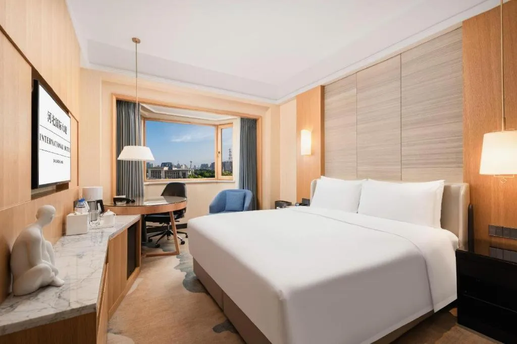 Bed in Shijiazhuang International Building Hotel
