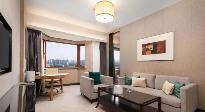 Shijiazhuang International Building Hotel