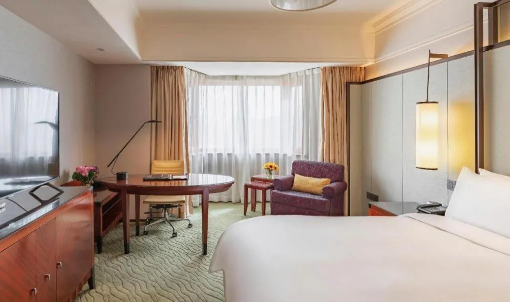 Bed in Shijiazhuang International Building Hotel