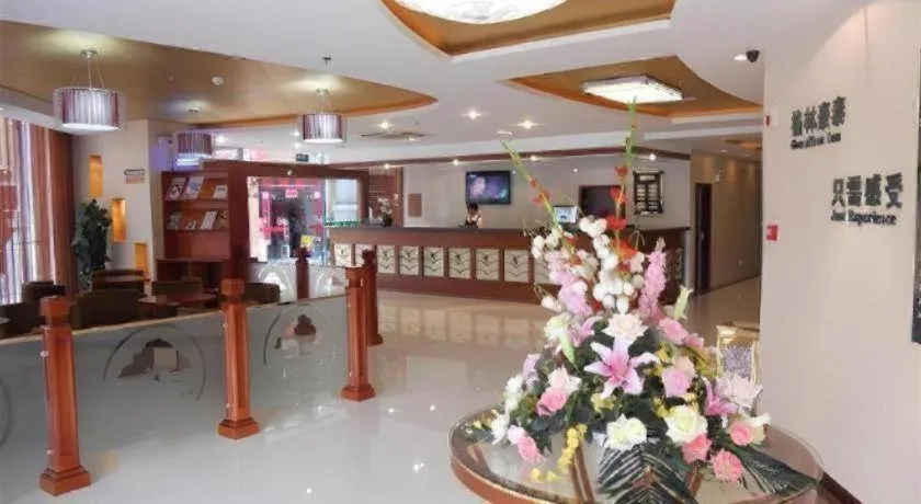 GreenTree Inn Taicang Baolong Square Hotel