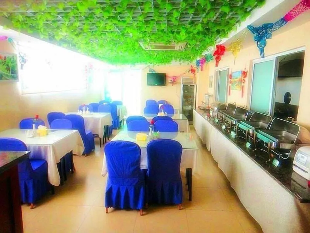 GreenTree Inn Taicang Baolong Square Hotel