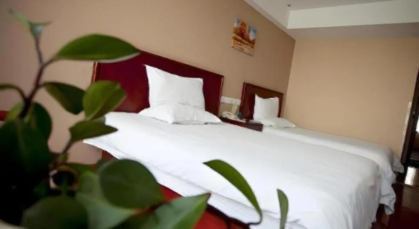 Bed in GreenTree Inn Rizhao Haiqu East Road Hotel