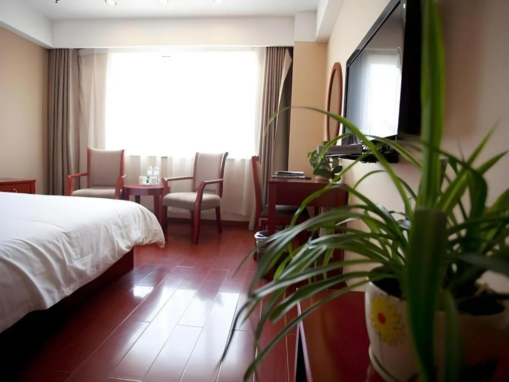 Bed in GreenTree Inn Rizhao Haiqu East Road Hotel