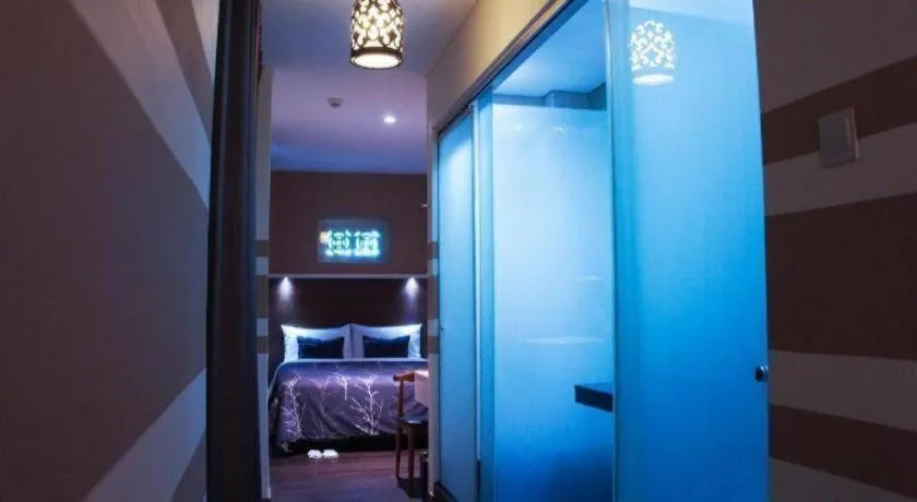 Bed in The Keong Saik Hotel