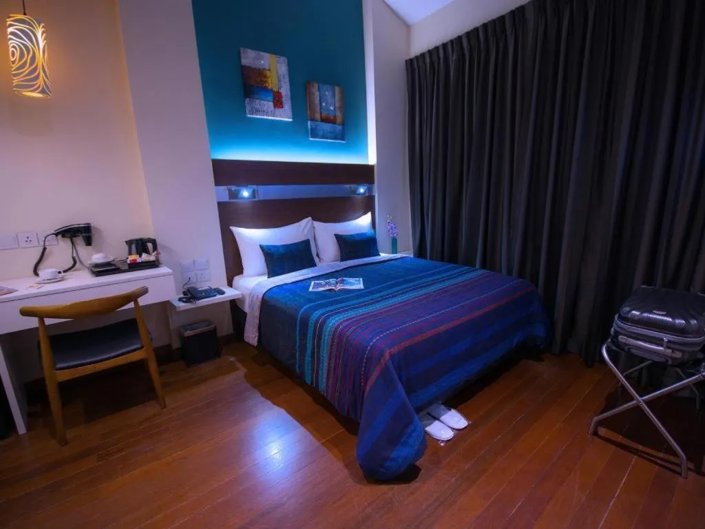 Bed in The Keong Saik Hotel