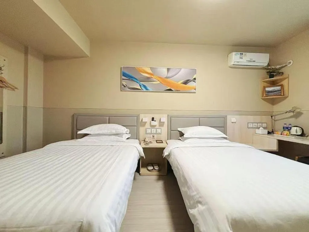 Bed in Jinjiang Inn Taiyuan Longtan Park