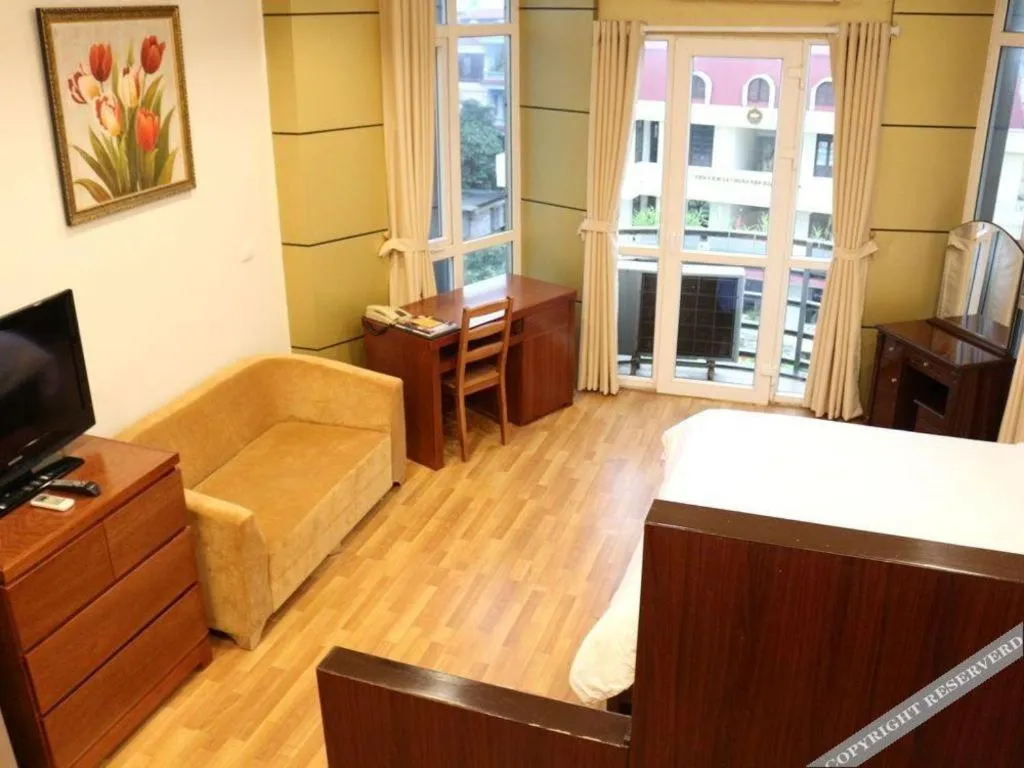 Bed in Dom's Residence & Hotel Hanoi