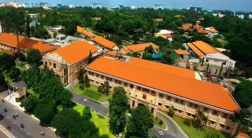 Tan Son Nhat Hotel