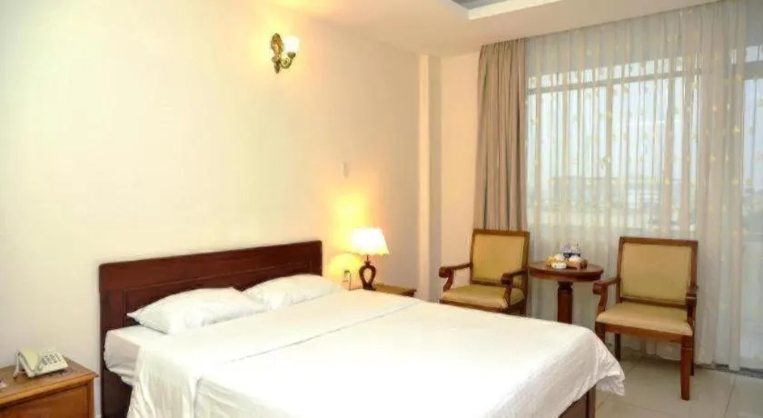 Bed in Tan Son Nhat Hotel