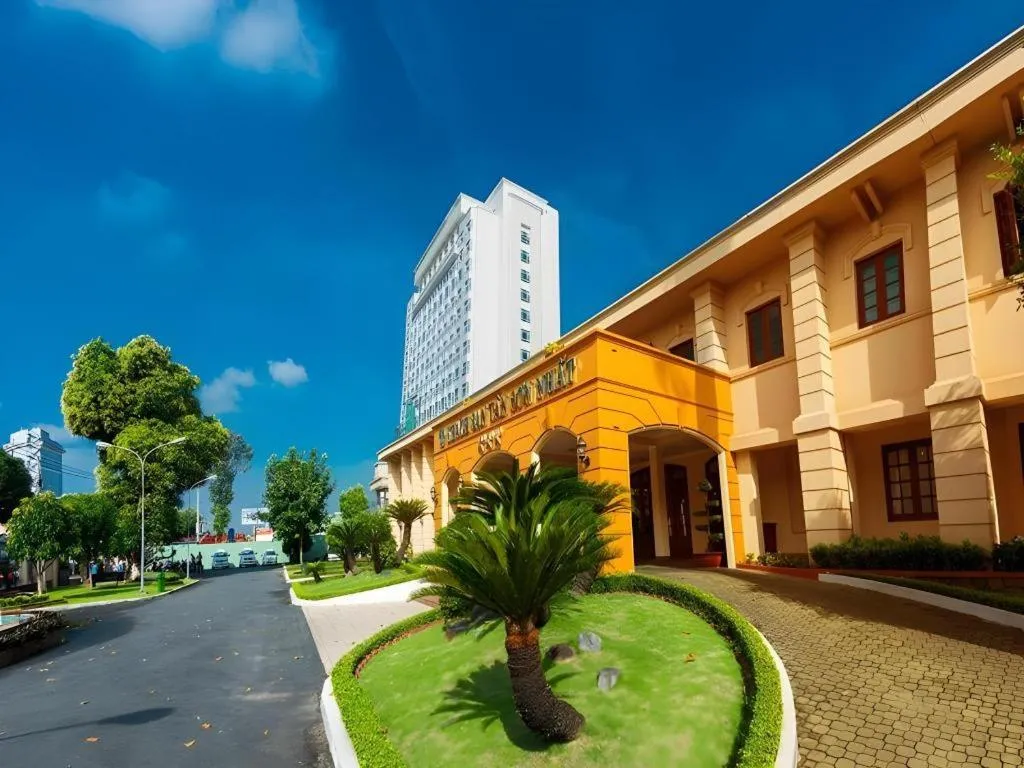 Tan Son Nhat Hotel