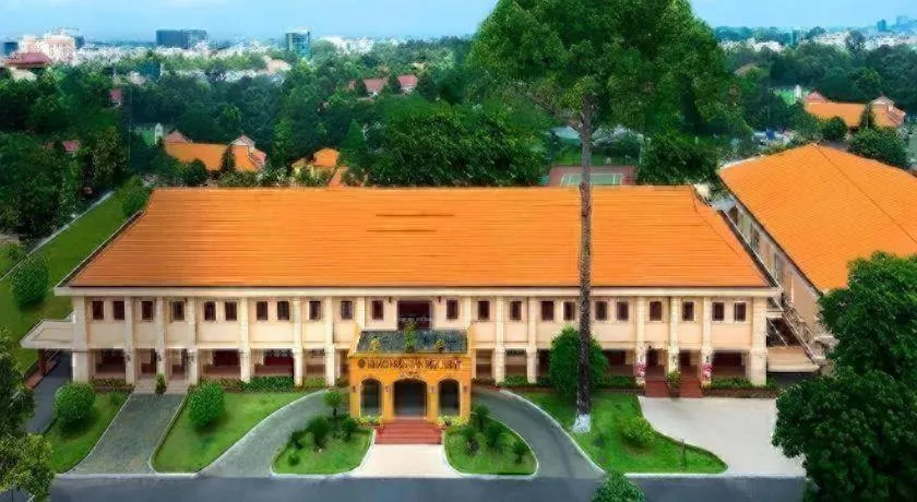 Tan Son Nhat Hotel