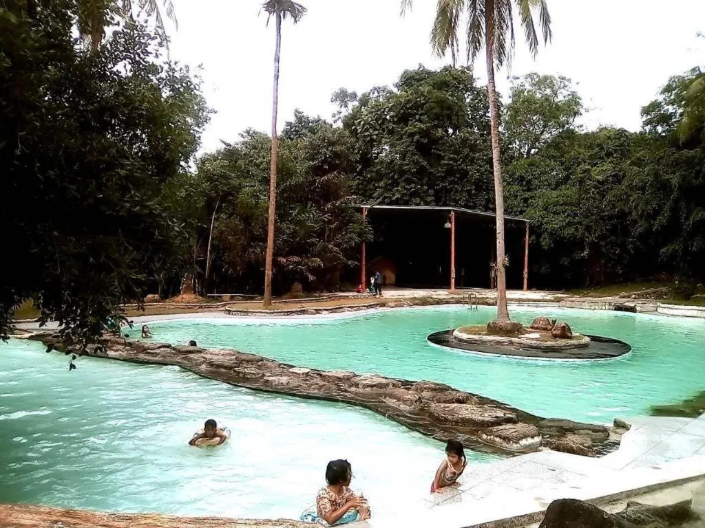 Ranong Resort & Laguna