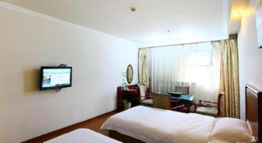 Bed in GreenTree Alliance Changzhou University City Hotel